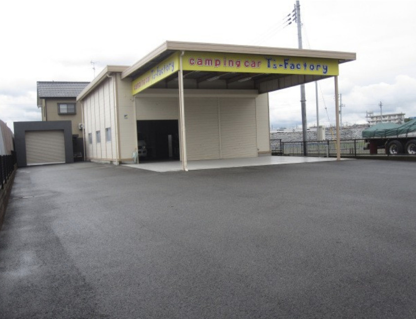 羽曳野市古市　倉庫の外観
