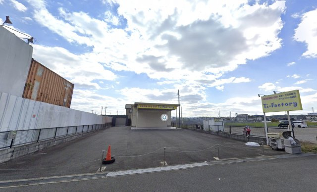 羽曳野市古市　倉庫の外観