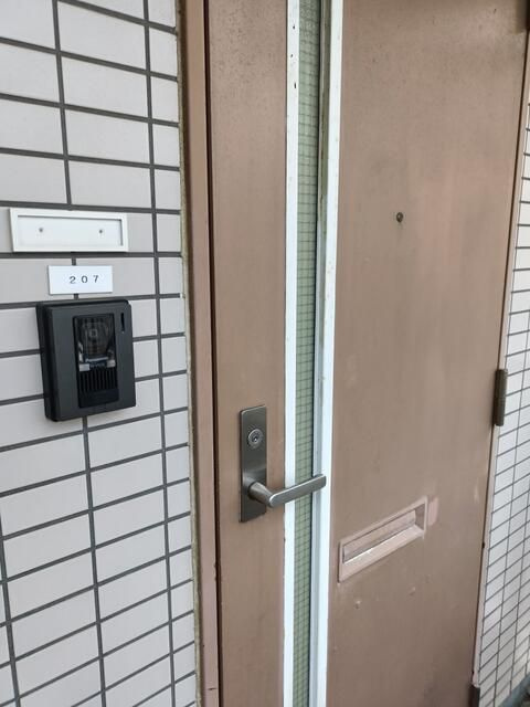 エスポワール菊名の玄関