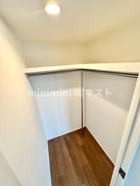 大阪市西区北堀江３丁目の賃貸マンションの収納