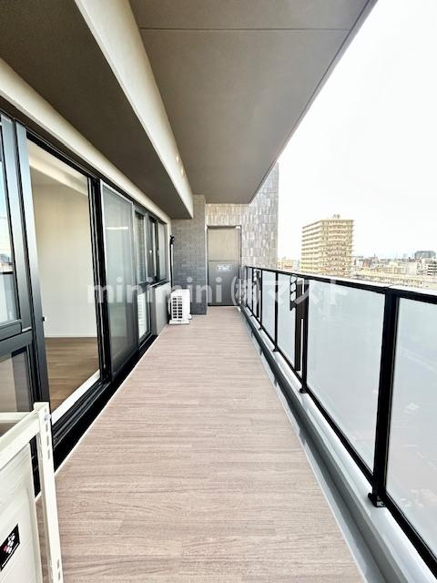 大阪市西区北堀江３丁目の賃貸マンションのバルコニー