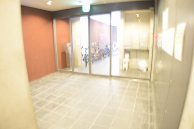 大阪市西区新町３丁目の賃貸マンションのロビー