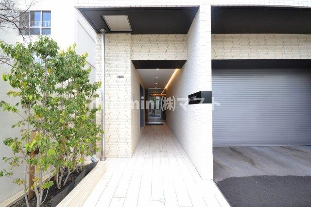 大阪市西区北堀江４丁目の賃貸マンションのエントランス