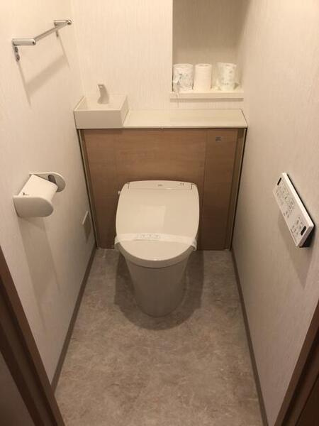 セレナハイム小石川西館のトイレ|コンパクトで使いやすいトイレです