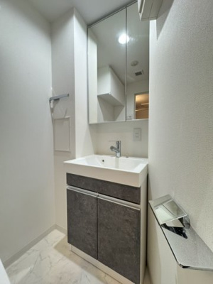 【独立洗面台】 | MYRIA RESIDENCE Osaki