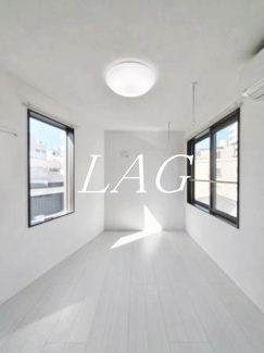 【居間・リビング】 | エスタシア南千住 | 洋室のお部屋です。