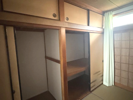 阪南市舞３丁目　中古住宅の収納