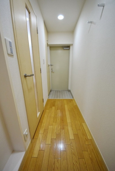 アーバンコート南烏山の玄関