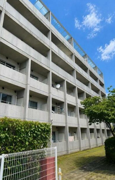 アーバンコート南烏山の外観