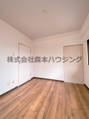 【洋室】 | 　グランデージハヤミ | 使い勝手のいい洋室です