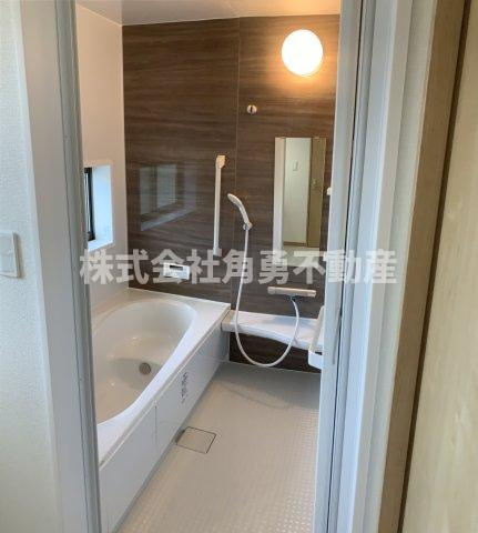 平塚市河内2丁目　新築一戸建て　E号棟の内観：施工例|《施工例》浴室