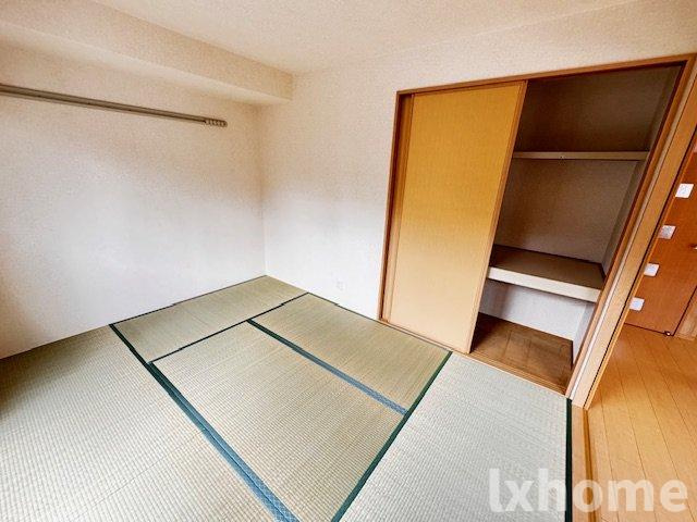 レシェンテ茨木の和室|畳の上でゆっくりとくつろげる和室です