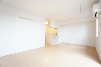 【居間・リビング】 | コーポスカイF | ※同物件、同タイプのお部屋です