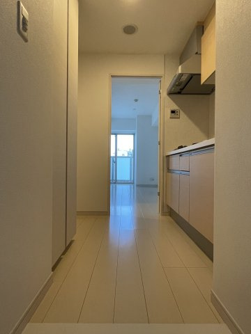 府中市八幡町３丁目の賃貸マンションの内装