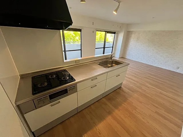 芦屋市津知町の賃貸マンションのキッチン