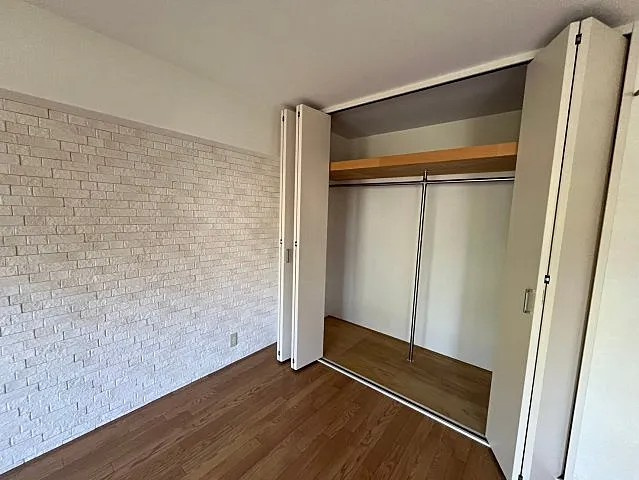 芦屋市津知町の賃貸マンションの収納