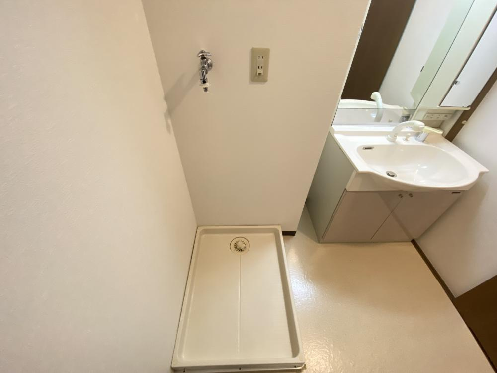 西宮市高松町の賃貸マンションの洗面所