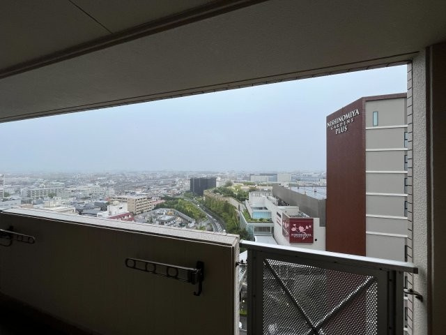 西宮市高松町の賃貸マンションの展望