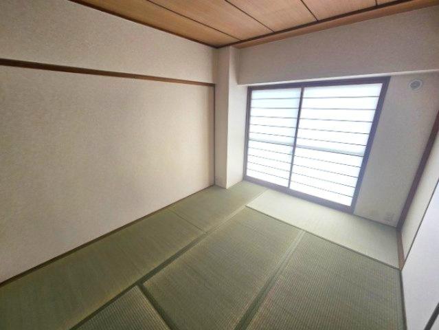 神戸市東灘区甲南町５丁目の賃貸マンションの居間・リビング