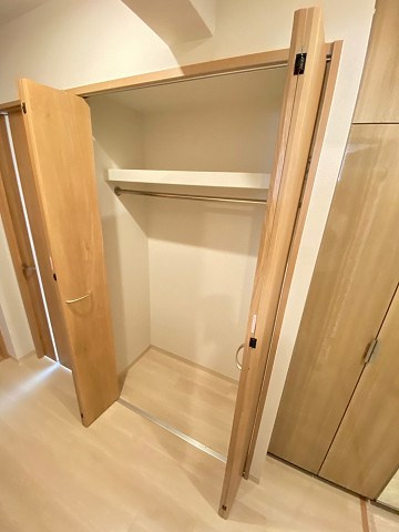 西宮市北昭和町の賃貸マンションの収納