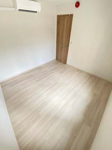 西宮市北昭和町の賃貸マンションの居間・リビング