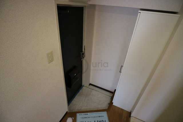 神戸市中央区相生町４丁目の賃貸マンションの玄関