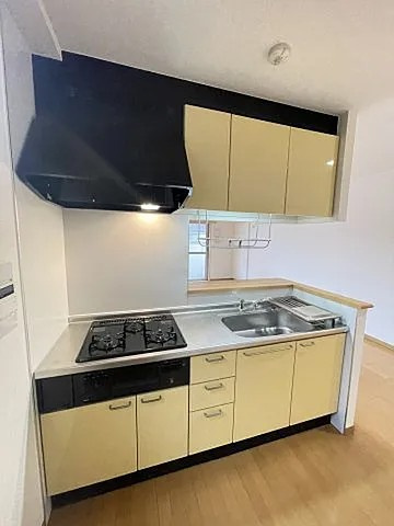 神戸市中央区八雲通６丁目の賃貸マンションのキッチン