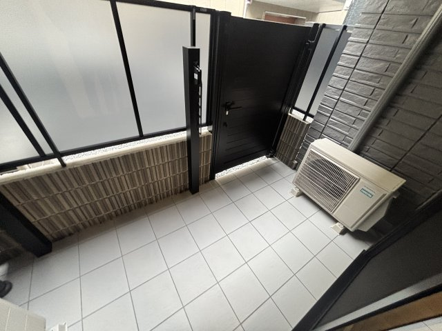 神戸市灘区灘北通３丁目の賃貸マンションのバルコニー