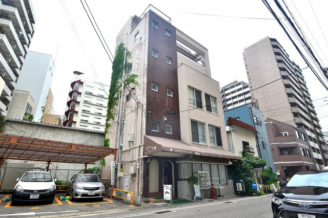 神戸市中央区栄町通５丁目の賃貸マンションの外観