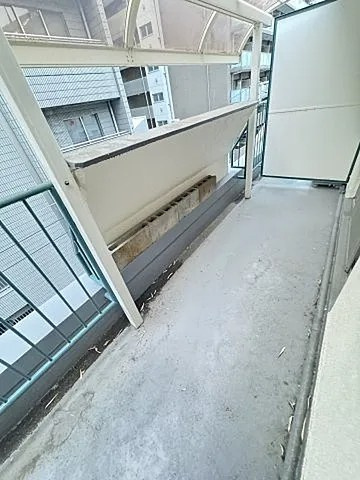 神戸市中央区生田町１丁目の賃貸マンションのバルコニー