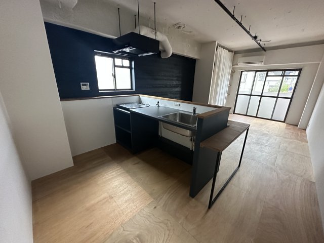 神戸市東灘区御影中町１丁目の賃貸マンションの居間・リビング