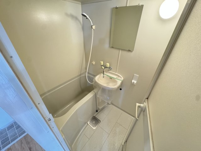 神戸市灘区城内通４丁目の賃貸マンションの浴室