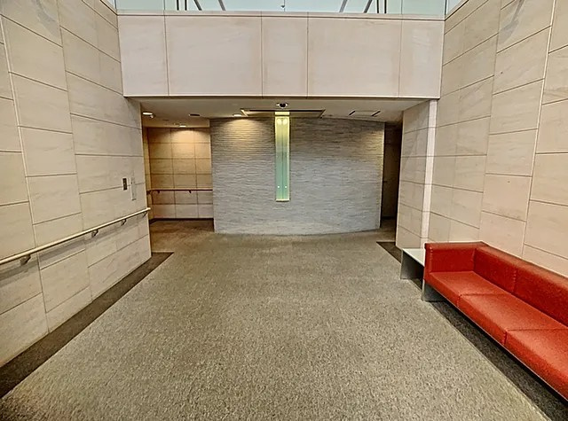 神戸市中央区栄町通２丁目の賃貸マンションのロビー