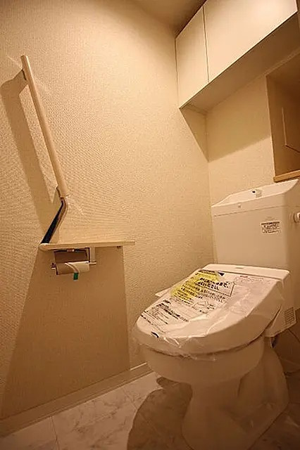 西宮市宮西町の賃貸マンションのトイレ
