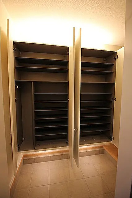 西宮市宮西町の賃貸マンションの収納