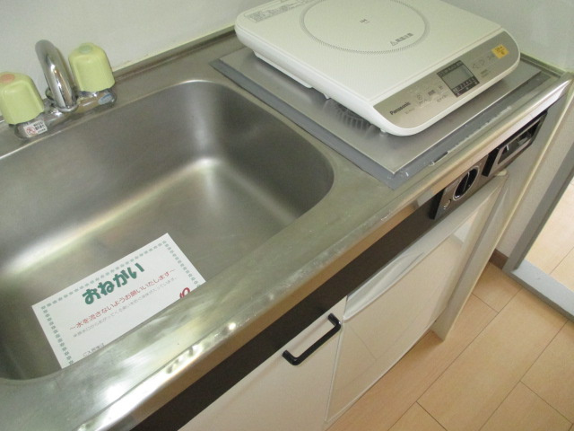 神戸市東灘区北青木４丁目の賃貸マンションのキッチン