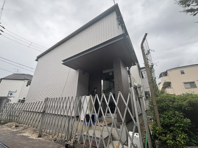 神戸市灘区上河原通３丁目のアパートの外観