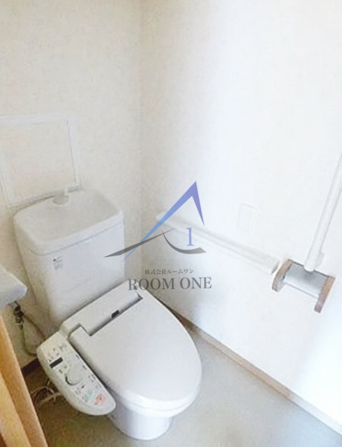 モノリスのトイレ|トイレです。
