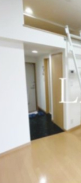 【居間・リビング】 | アヴァンセＣＯＣＯ | 洋室のお部屋です。