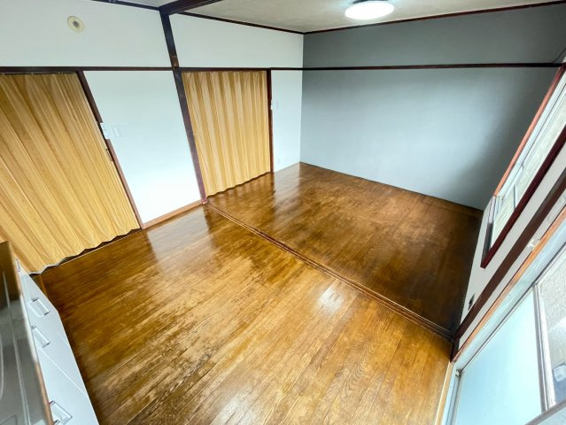 【居間・リビング】