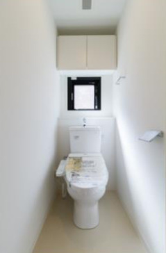 松葉のトイレ|コンパクトで使いやすいトイレです
