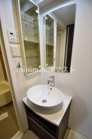 大阪市中央区安堂寺町２丁目の賃貸マンションの洗面所