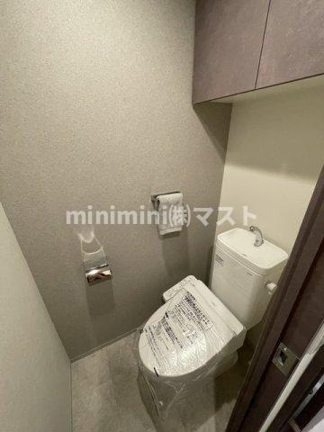 大阪市中央区内淡路町１丁目の賃貸マンションのトイレ
