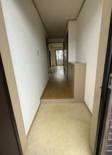 世田谷区給田３丁目の賃貸マンションの玄関
