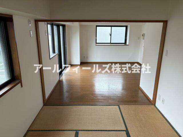 胡録台マンションの内装