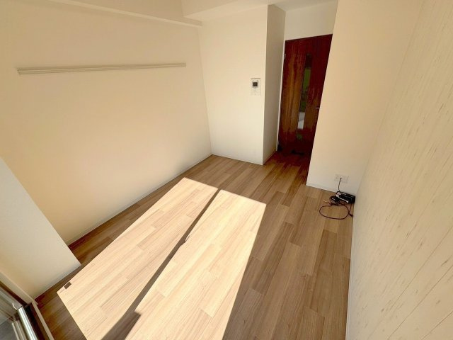プレサンス淡路駅前の寝室