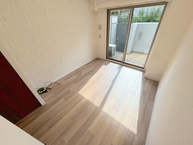 プレサンス淡路駅前の居間・リビング