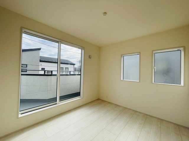 『八王子市新築戸建て』八王子市石川町314【仲介手数料無料】　の洋室|～仲介手数料無料☆八王子ひなた不動産～八王子市石川町　新築戸建て