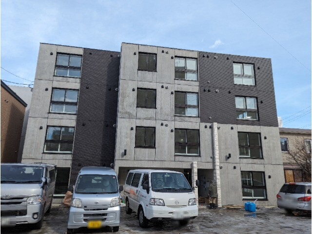 Premier Hills Shiroishi