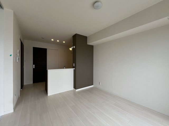 三木市末広３丁目の賃貸マンションの居間・リビング